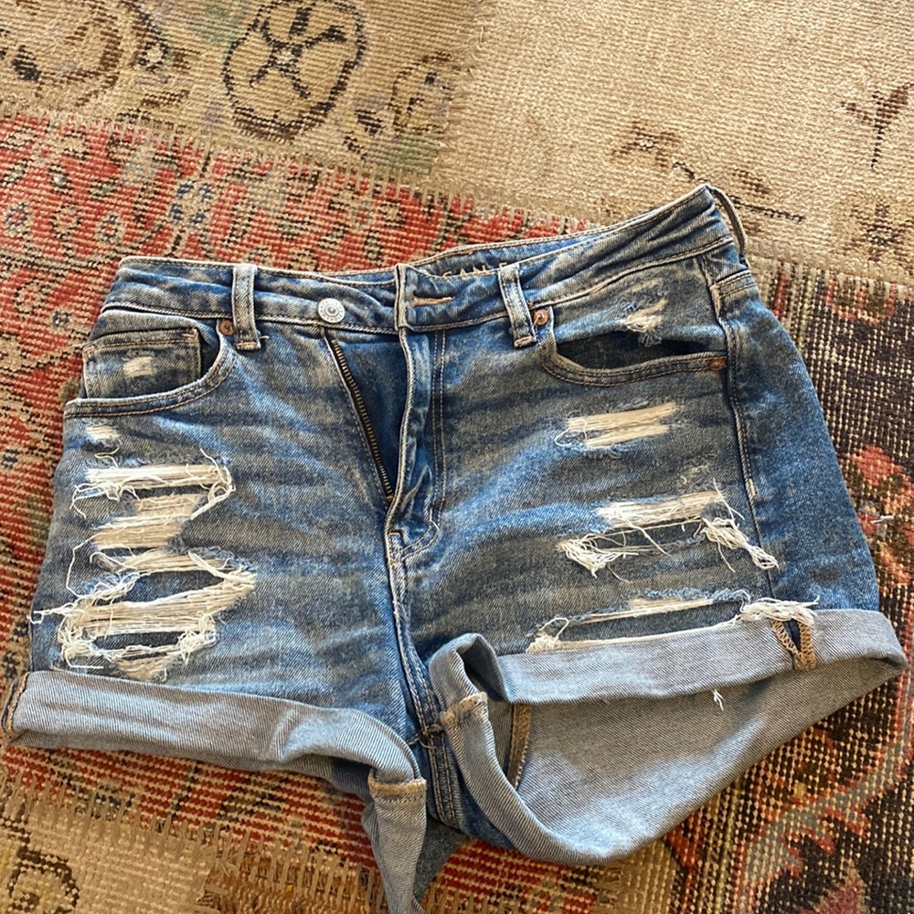 I am selling size 6 American eagle ripped jean shorts. That are mixture of blues